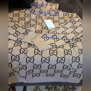 Gucci Beige GG Logo Sweater